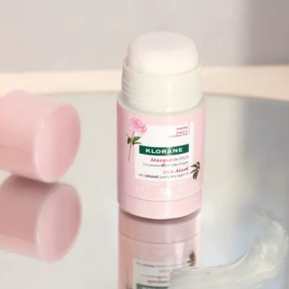 Klorane Soothing Organic Peony Stick Mask - Picture 5 of 9